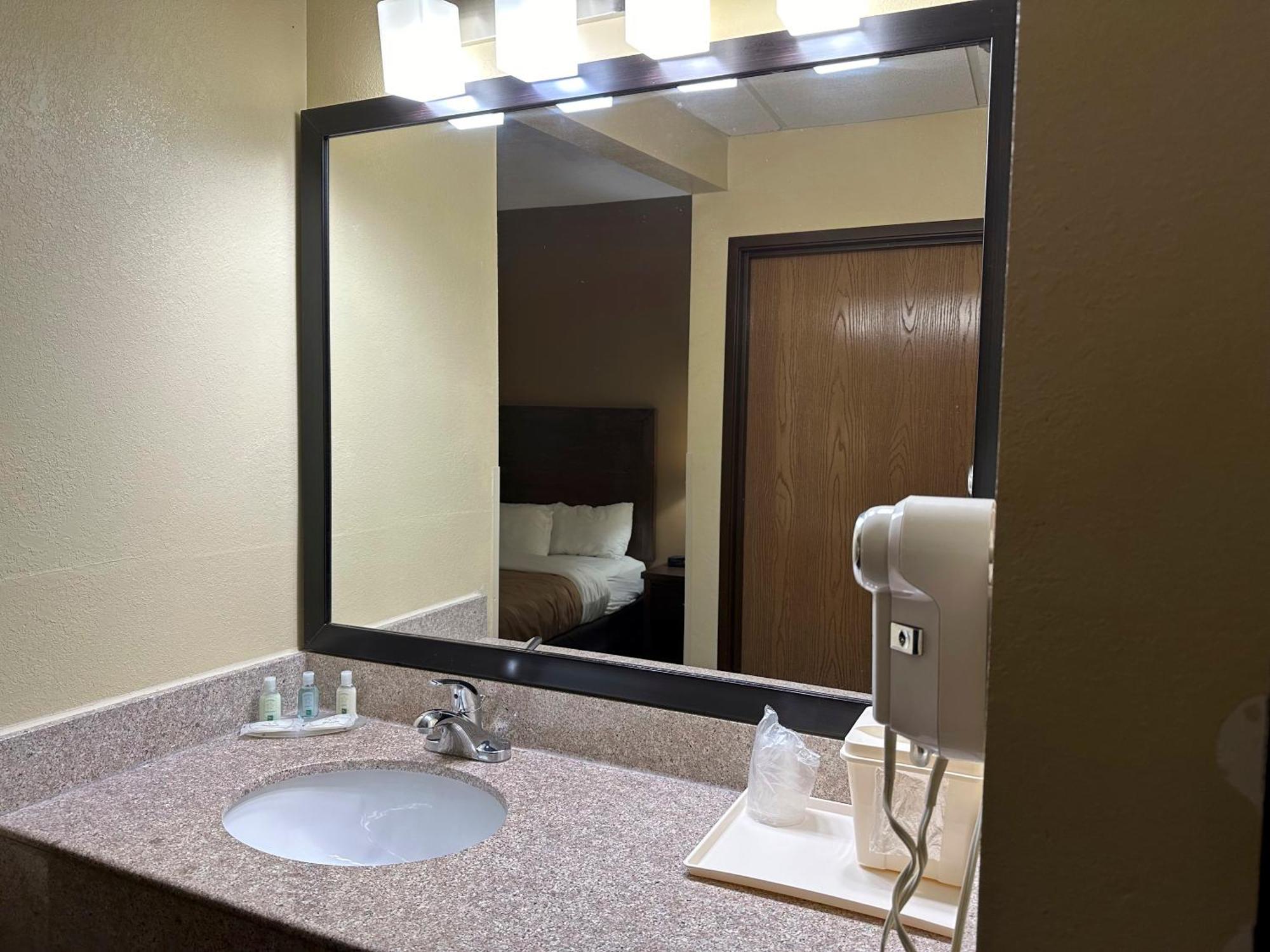 Quality Inn Perryville I-55 Екстер'єр фото